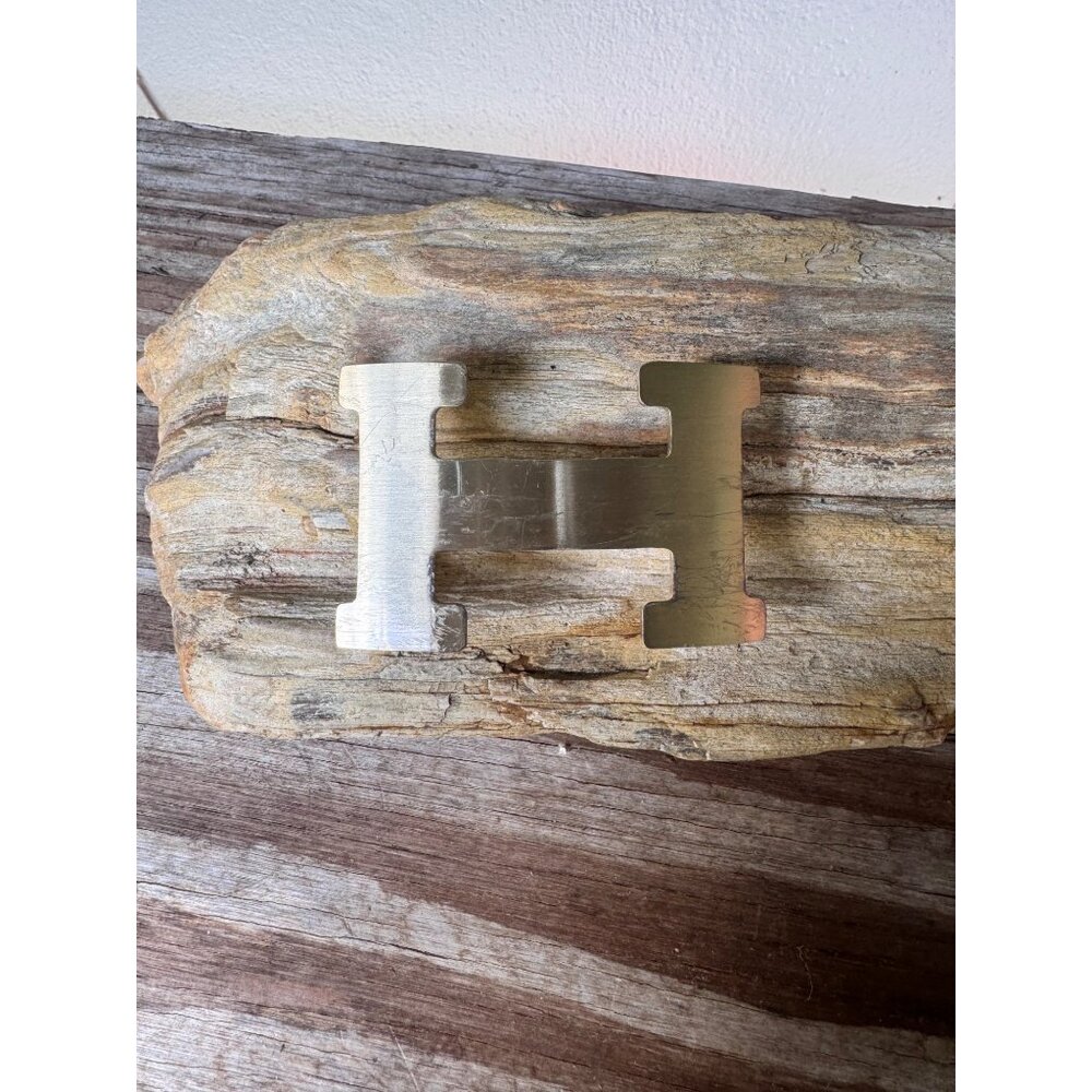 Hermès H Constance Belt Buckle Gold Tone Brushed Finish Fits 32mm Strap - Picture 9 of 10